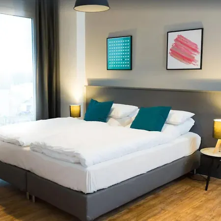 Apartament New Canal View 4beds/4baths *